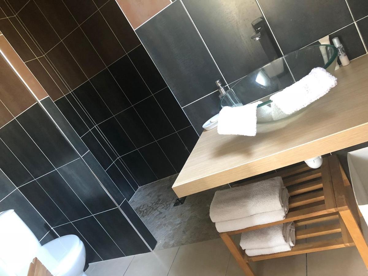 Pinet  Villa Des Romieux מראה חיצוני תמונה
